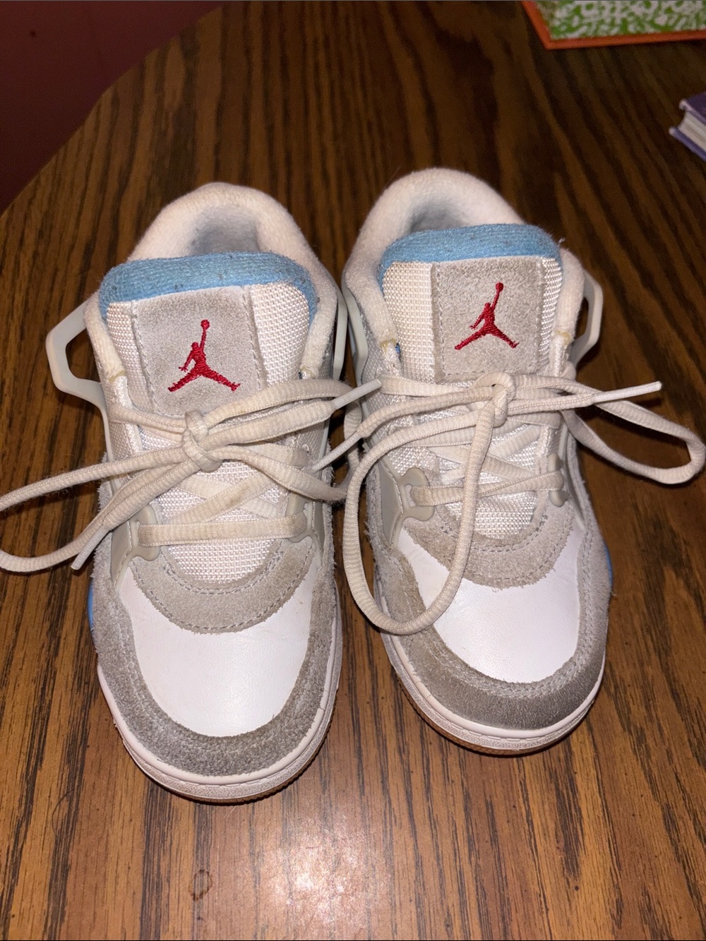 Jordan Kids White Light Blue and Red Accent Sneakers Size 11c